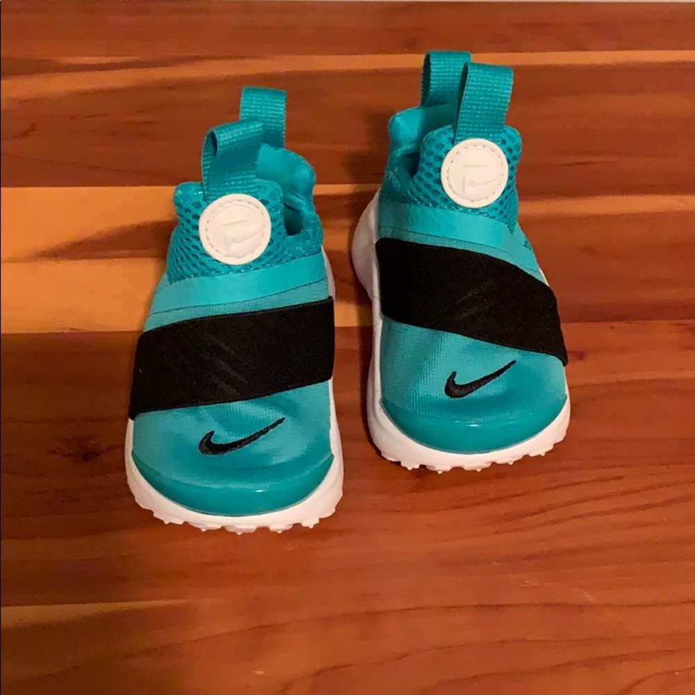 Nike infant/Toddler Shoes